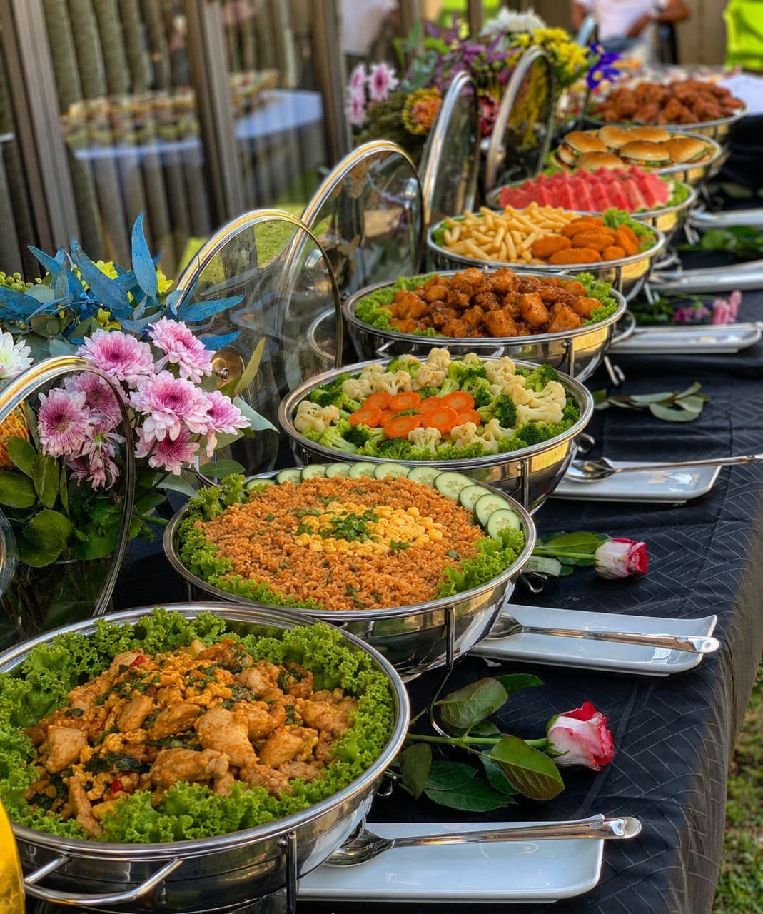MUNCH EATERS CATERING 2