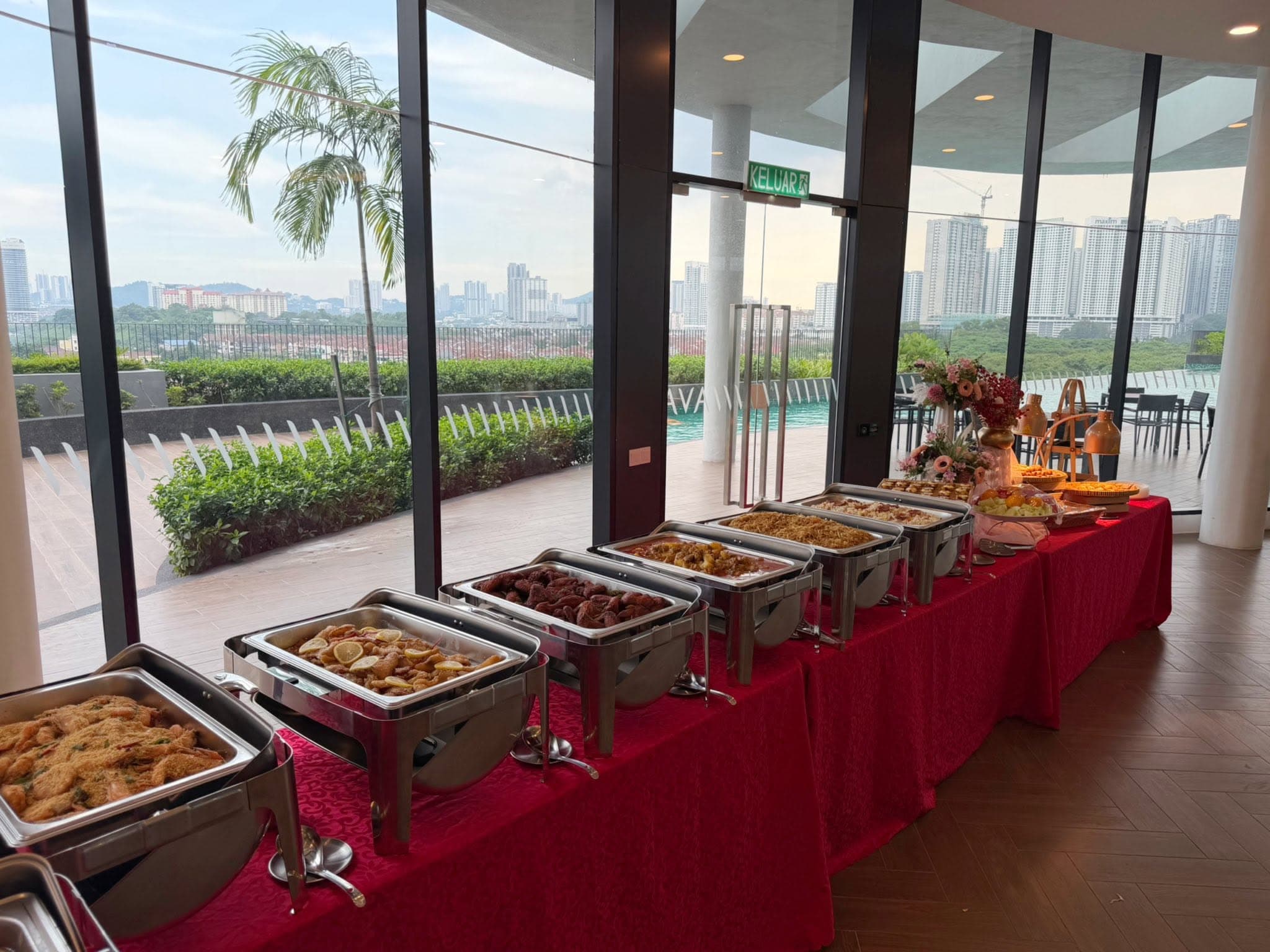 DE HAPPIEST CATERING 4